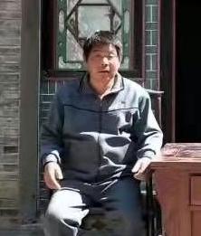 走失者照片 平顶山汝州急寻：六旬老人走失，穿黑...