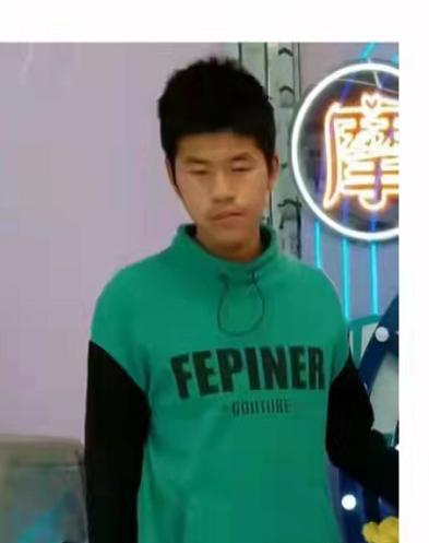 走失者照片 赣州寻人：16岁男孩失联，穿黑色连...
