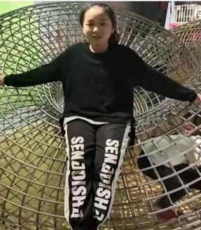 走失者照片 芜湖急寻：14岁女孩赌气离家，穿橘...