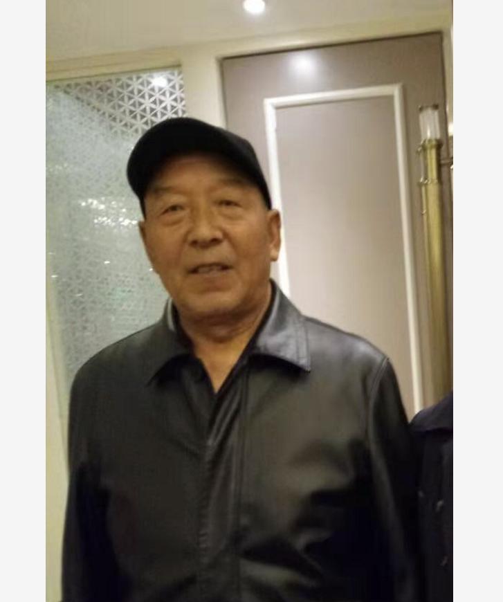走失者照片 包头急寻：六旬老人失联，戴黑色鸭舌...