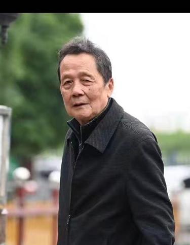 走失者照片 成都急寻！七旬老人失联，穿黑色羽绒...