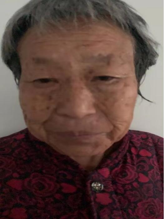 走失者照片 烟台莱阳市寻亲：七旬老太被救助，高...