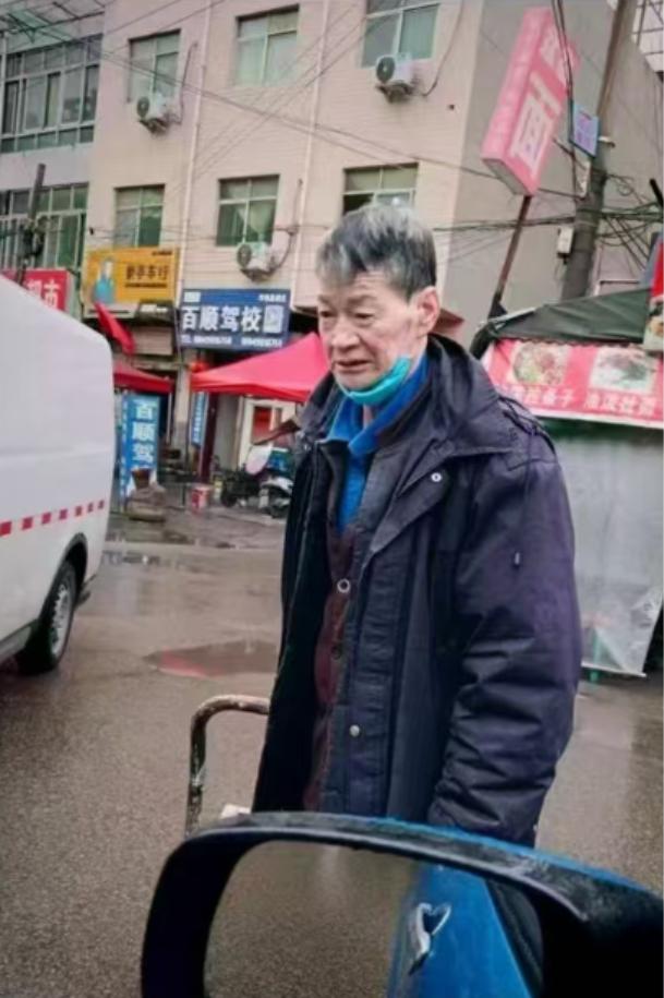 走失者照片 西安市寻人：六旬老人走失，患精神障...