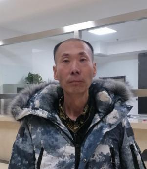 走失者照片 太原寻亲：五旬男子被救助，穿迷彩军...