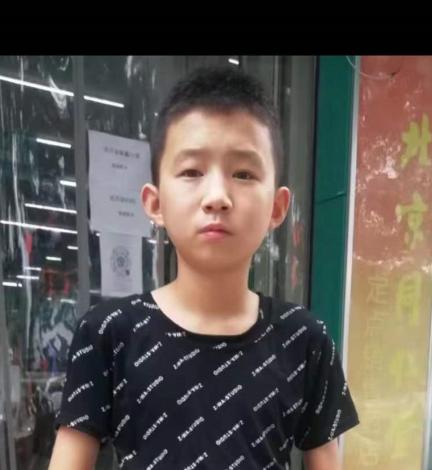 走失者照片 孩子快回家！庆阳16岁男孩失联，穿...