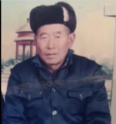 走失者照片 平顶山急寻：汝州九旬老人走失，戴黑...
