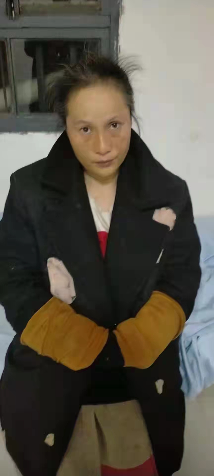 走失者照片 宝鸡市寻亲：青年女子在西安被救助，...
