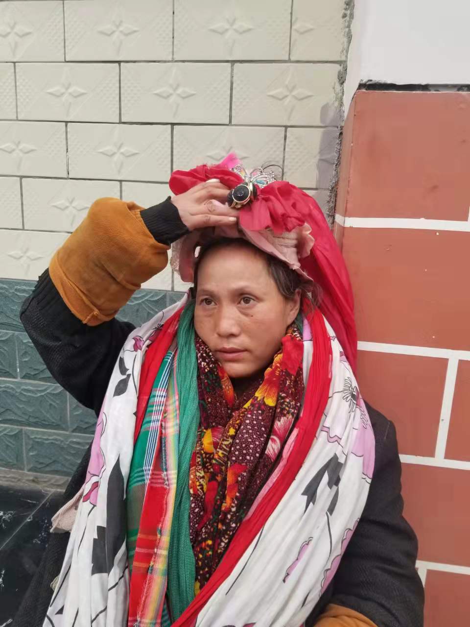 走失者照片 宝鸡市寻亲:青年女子在西安被救助,...