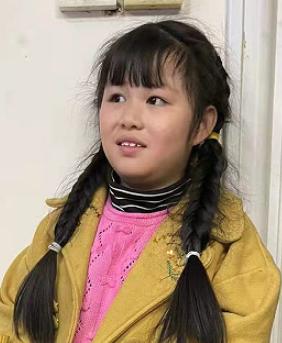 走失者照片 玉林寻亲：八岁女孩被救助，高约1米...
