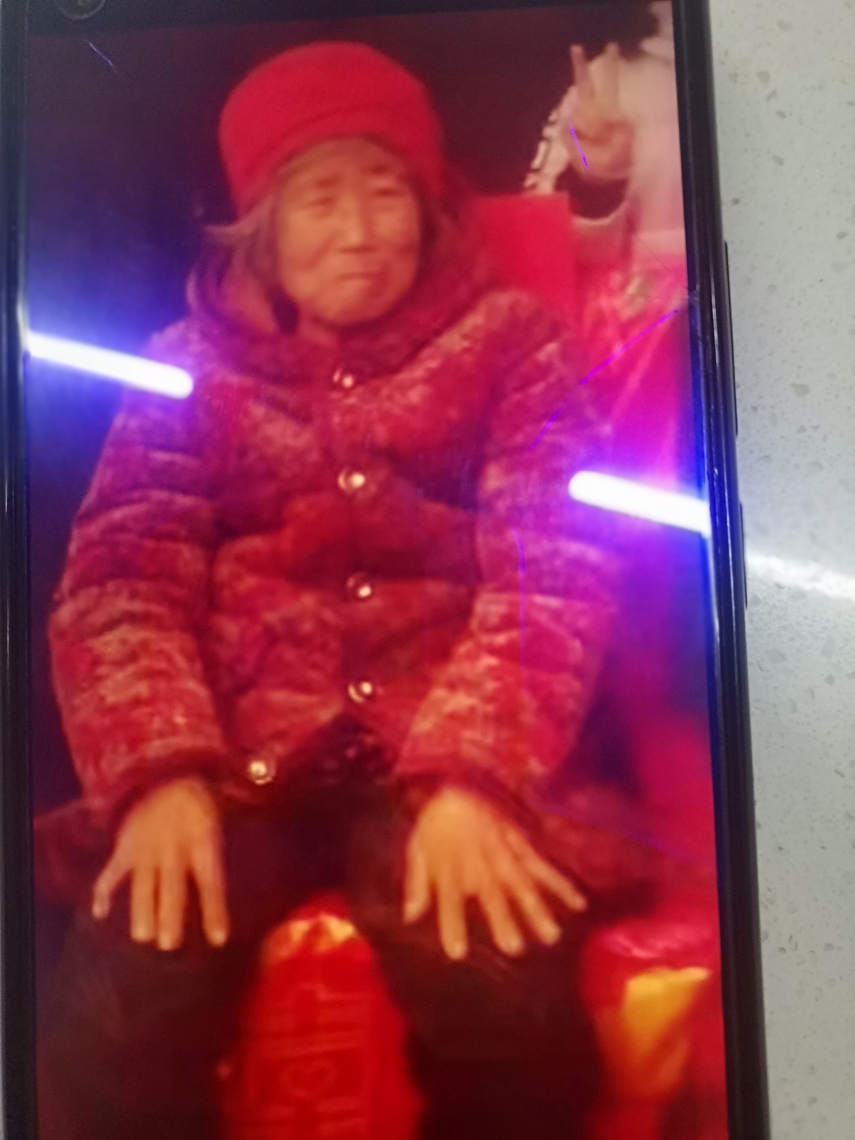 走失者照片 宿州急寻：八旬老太走失，患阿尔茨海...