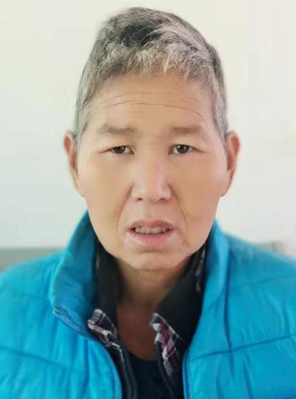 走失者照片 滨州寻亲：中年女子被救助，高1米5...