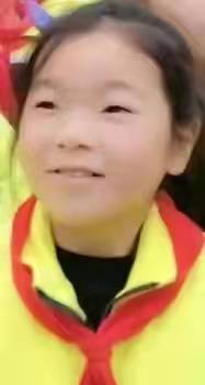 走失者照片 达州急寻：10岁女孩失联，穿黄色上...
