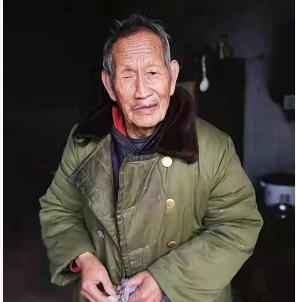 走失者照片 德阳急寻：八旬老人走失，穿迷彩棉袄...