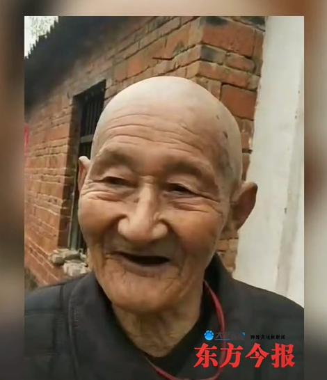 走失者照片 驻马店急寻：八旬老人走失，穿黑色棉...