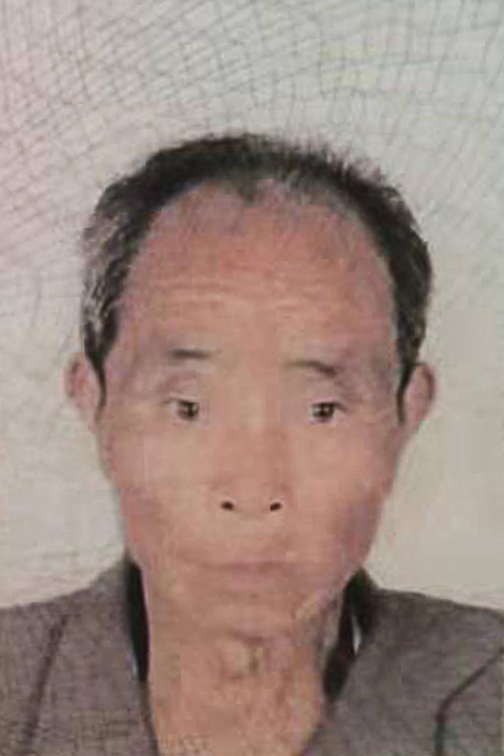 走失者照片 泰州急寻：八旬老人走失，穿深色呢子...