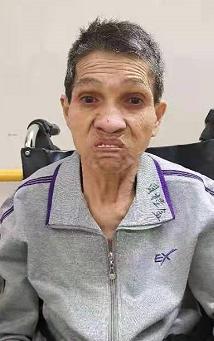 走失者照片 贵港桂平寻亲：六旬老太被救助，穿灰...