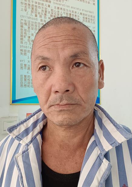 走失者照片 河池寻亲：五旬男子被救助，穿浅咖色...