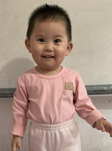 走失者照片 爸爸妈妈你们在哪儿？保定女童被救助...