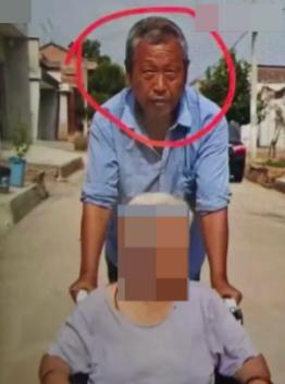 走失者照片 宝鸡市寻人：六旬老人走失，穿褐色马...
