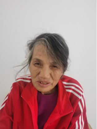 走失者照片 莆田寻亲：七旬老太被救助，高1米5...