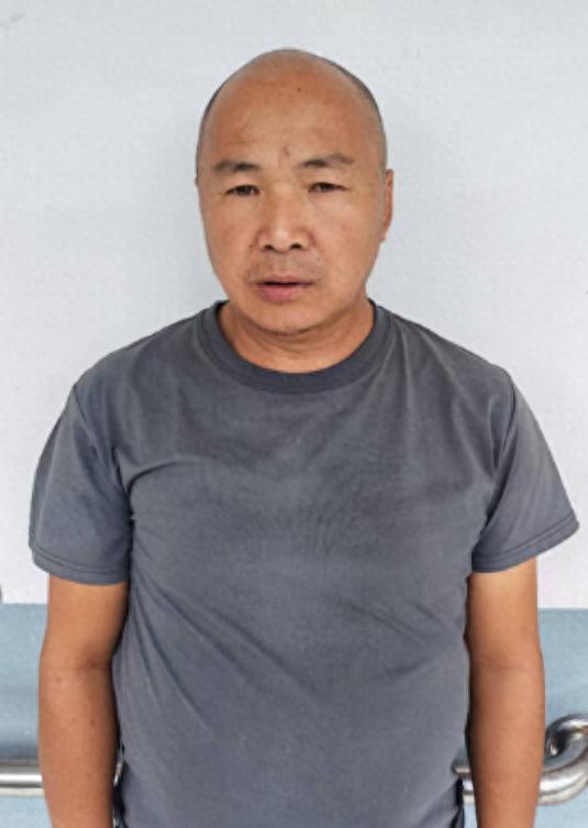 走失者照片 商丘市寻亲：六旬老人被救助，高约1...