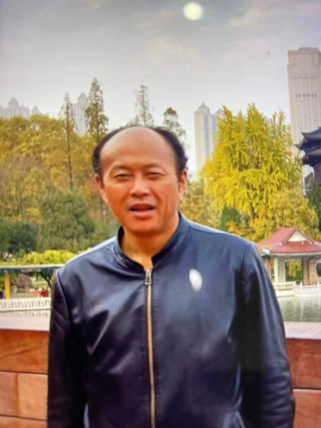 走失者照片 合肥急寻：五旬男子走失，患阿尔茨海...