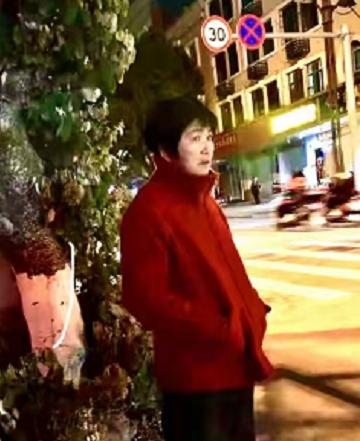走失者照片 泉州寻人！六旬老太走失，患小脑萎缩...