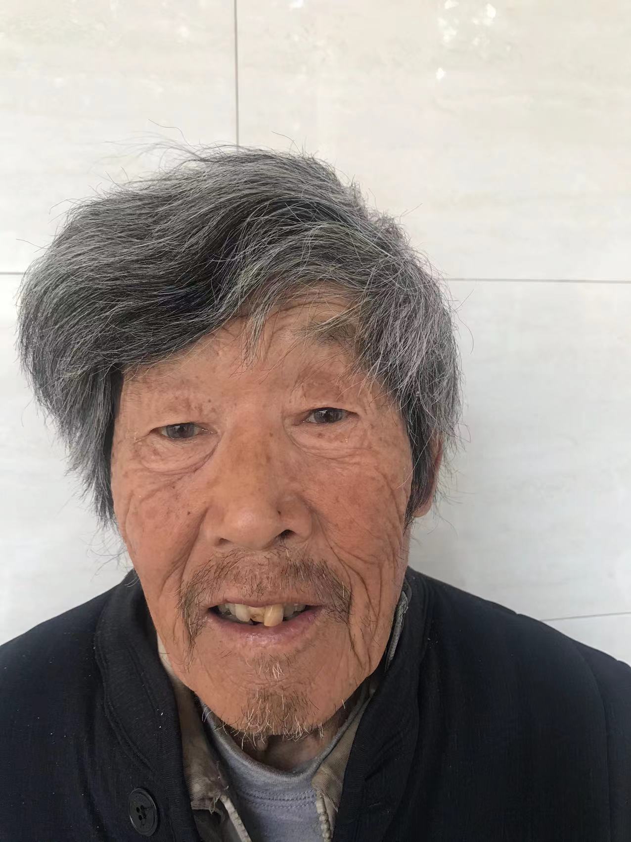 走失者照片 寻亲：安徽七旬老人在南京被救助，自...