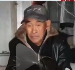 走失者照片 宿州急寻！七旬老人走失，戴帽子，穿...