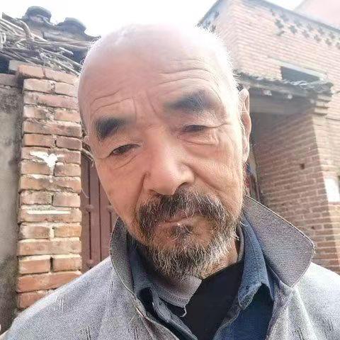 走失者照片 南阳急寻！邓州八旬老人从养老院走失...