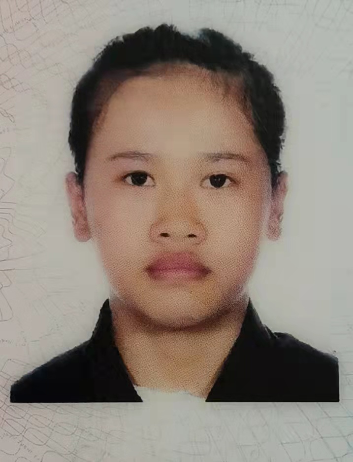 走失者照片 海南白沙急寻：15岁女孩失联，穿灰...