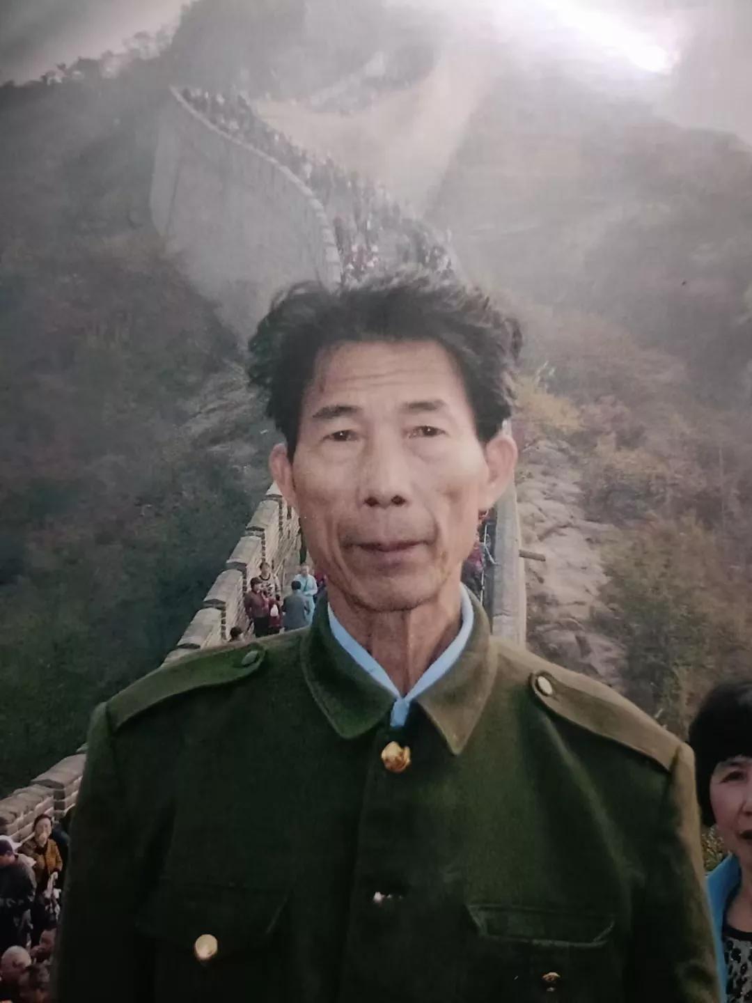 走失者照片 湛江廉江市急寻！七旬老人失联，穿黑...