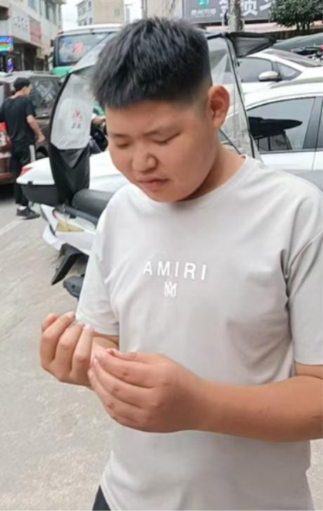 走失者照片 贵阳市清镇市寻人：14岁男孩走失，...