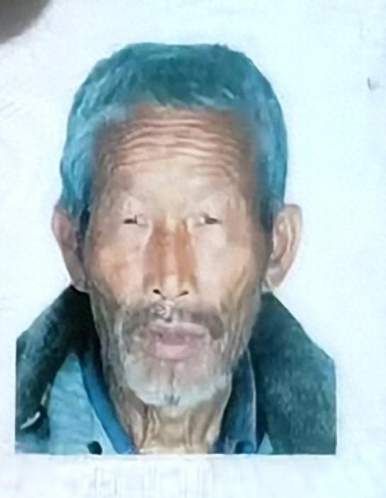 走失者照片 红河州寻人：八旬老人走失，穿灰色上...
