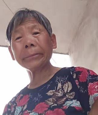走失者照片 驻马店急寻！六旬老太再次走失，患精...