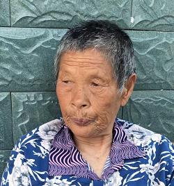 走失者照片 宿州七旬老太走失月余，精神异常，穿...
