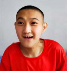 走失者照片 寻亲：青年女子在北京被救助多年，智...
