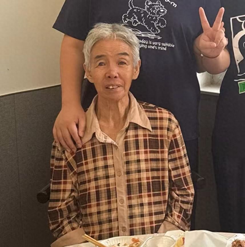 走失者照片 潍坊市寻人：八旬老太走失，患阿尔茨...