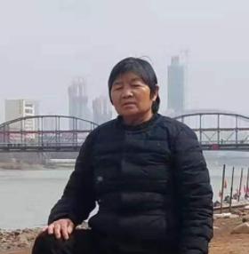 走失者照片 十堰急寻！七旬老太走失，患阿尔茨海...