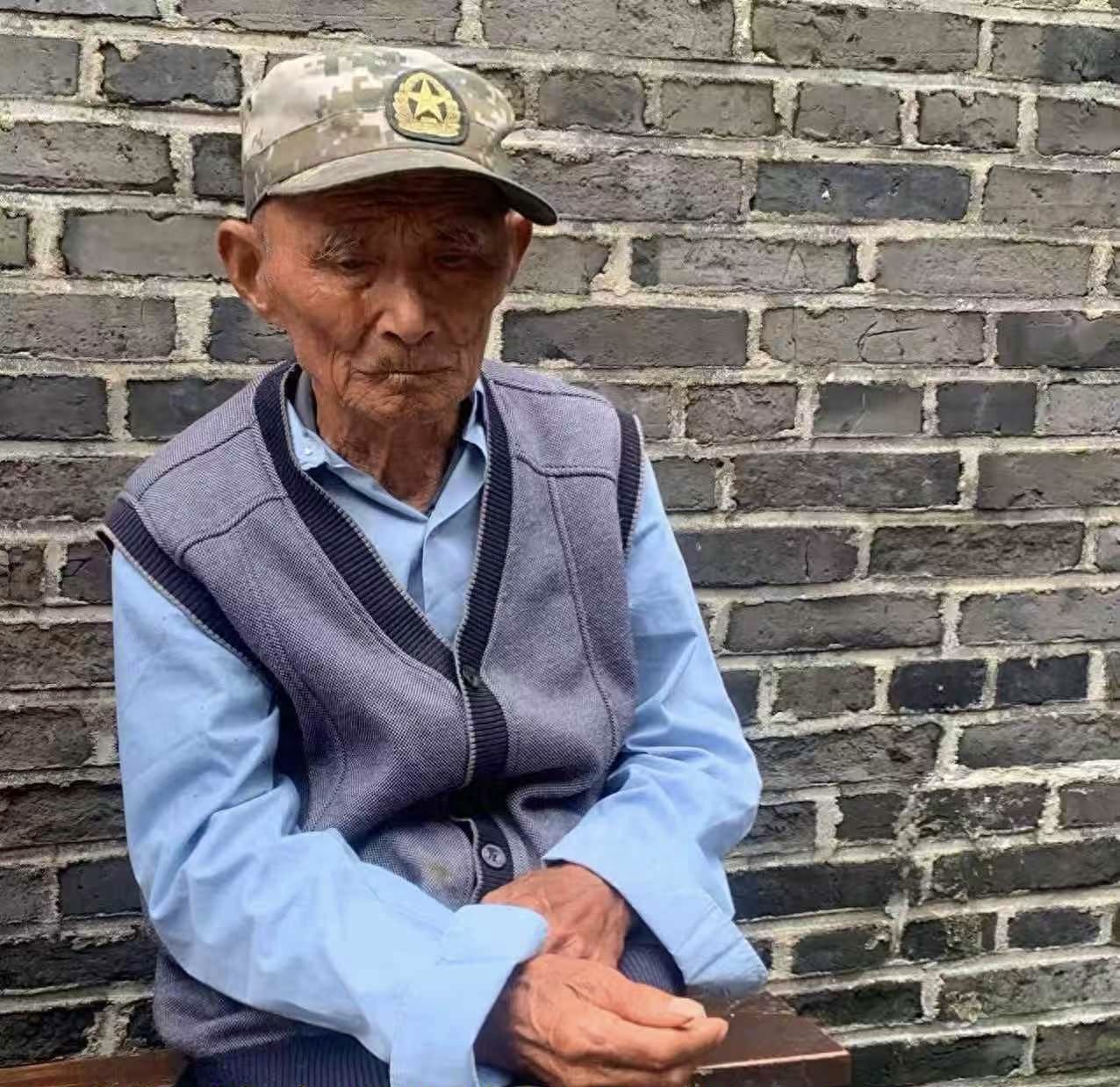 走失者照片 泰州市兴化市寻人：八旬老人走失，患...