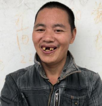走失者照片 柳州柳城县民政局：中年男子被救助，...