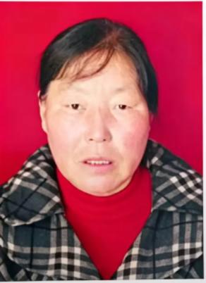 走失者照片 张掖市寻人：六旬老太走失，穿玫红色...