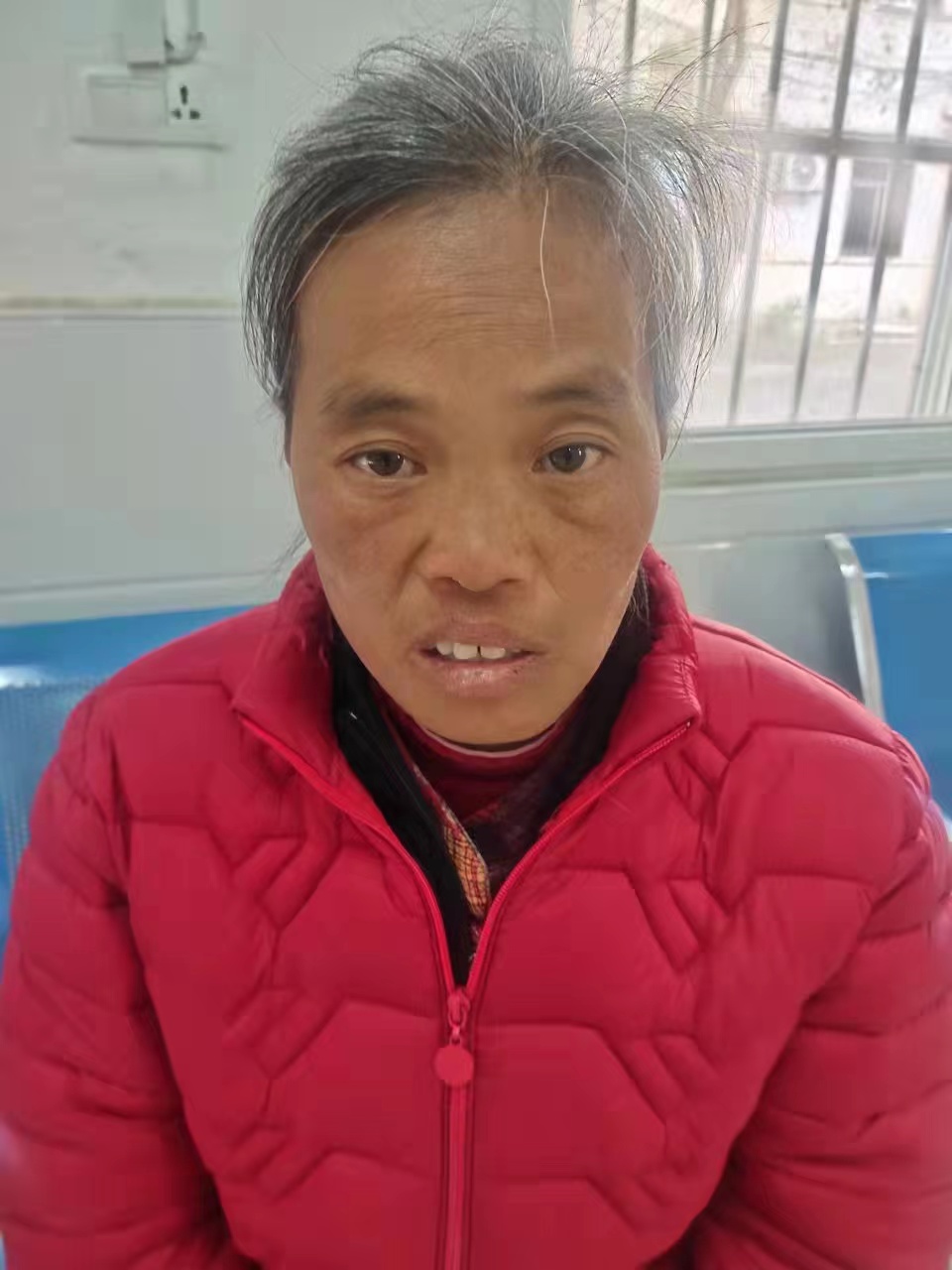 走失者照片 黄冈寻亲：中年女子被救助，自述叫肖...