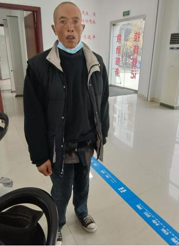 走失者照片 绵阳寻亲：六旬老人被救助，自述叫杨...
