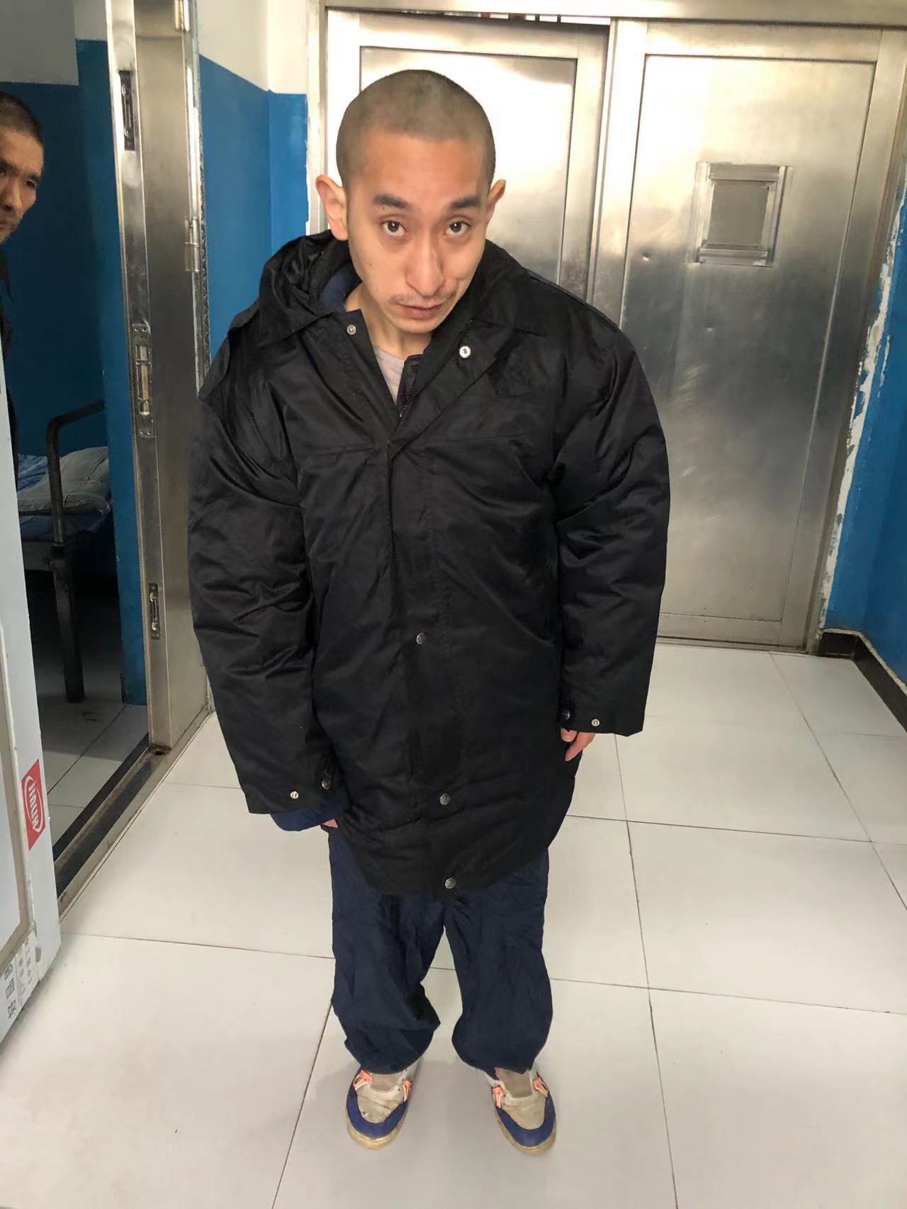 走失者照片 遵义寻亲：青年男子被救助，头发脏乱...