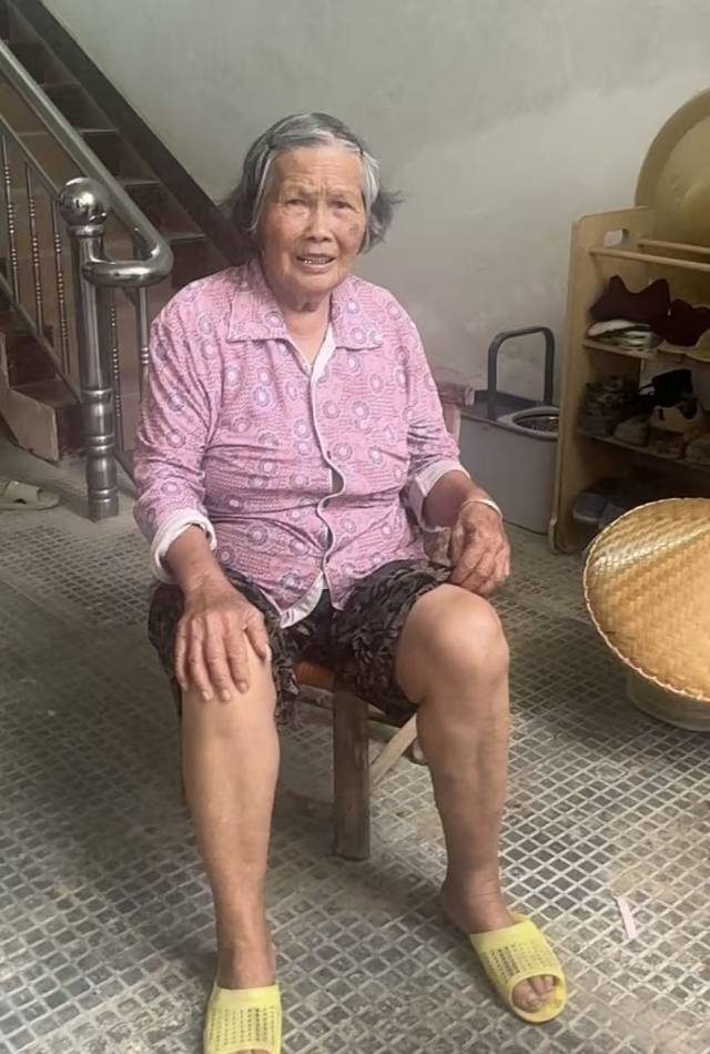 走失者照片 【紧急寻人·今晚高危】韦子英（春森...